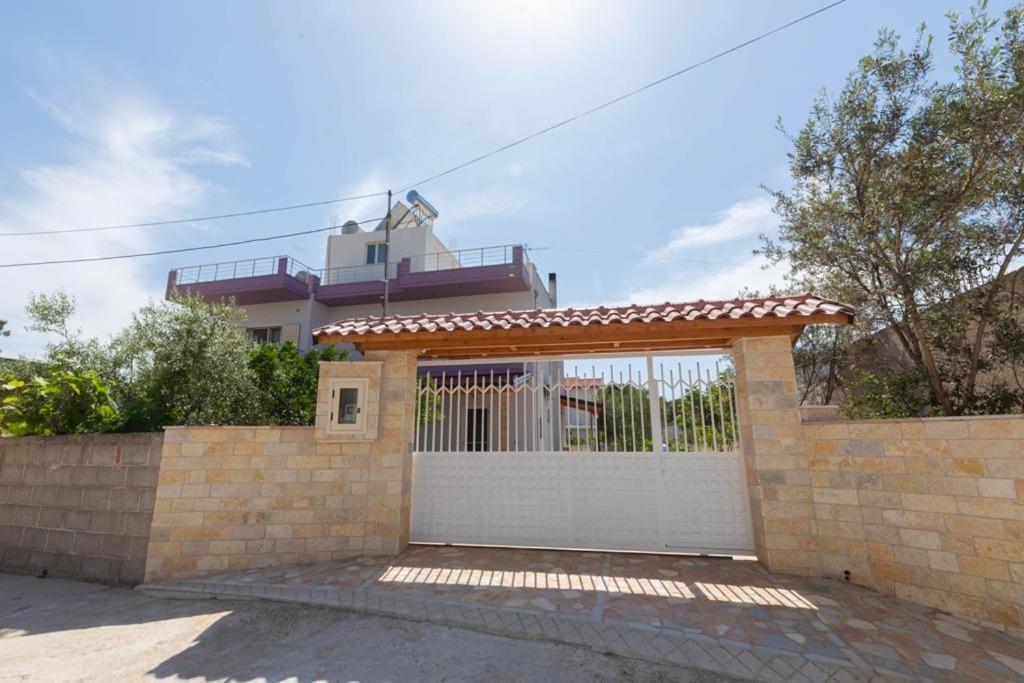 Premier Guest House Vlore Bagian luar foto